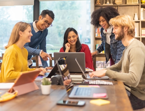 pg.ccm壹号官方版工作生活体验