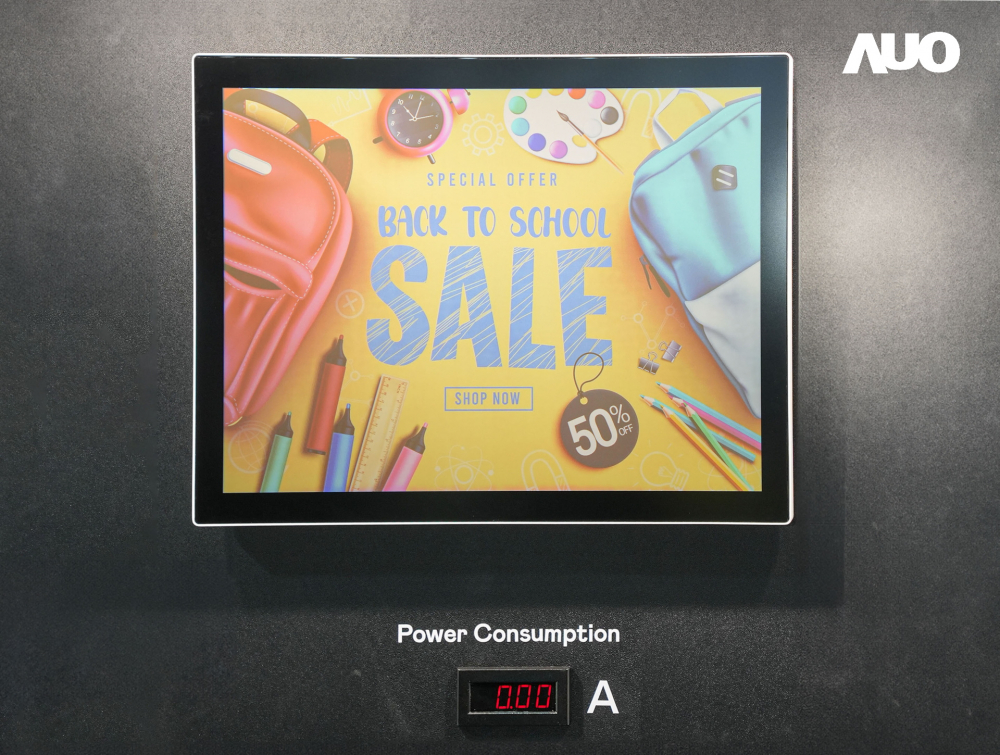 pg.ccm壹号官方版展示胆固醇液晶超低耗能户外全彩显示器，ChLC（胆固醇液晶）以双稳态技术使静态显示零功耗，具省电、高彩度、环保的特性，还整合软硬件系统解决方案，可透过单一云端平台管理