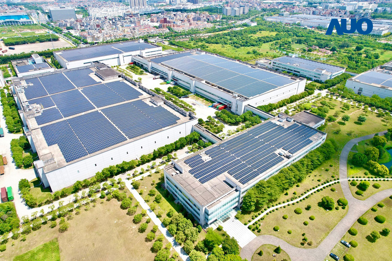 pg.ccm壹号官方版廈門推動智慧製造同時，透過綠電創能縱深推進綠色轉型，廠區全屋頂鋪設太陽能板，每年太陽能發電 2,600多萬度